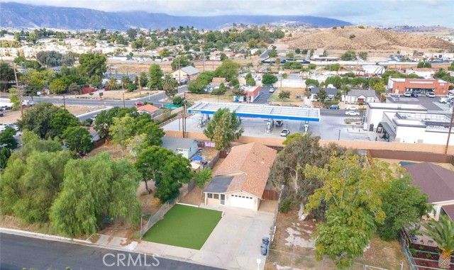 507 Ellis Street, Lake Elsinore, CA 92530