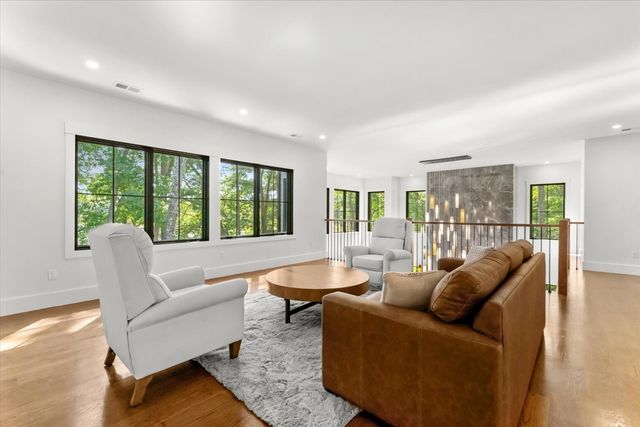 5 Swan View Common Drive, Northborough, MA 01532