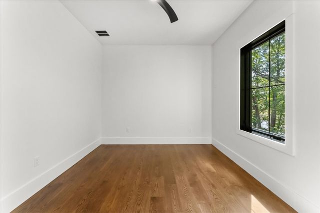 5 Swan View Common Drive, Northborough, MA 01532
