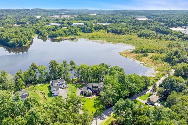 5 Swan View Common Drive, Northborough, MA 01532