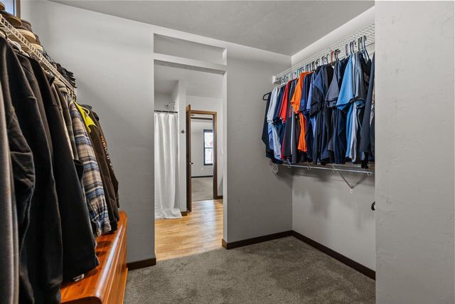 2818 W HIDDEN PINE DRIVE, Appleton, WI 54913