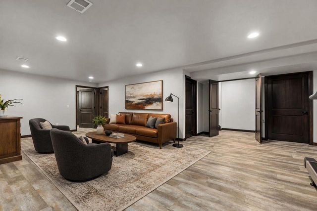 2818 W HIDDEN PINE DRIVE, Appleton, WI 54913
