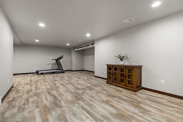 2818 W HIDDEN PINE DRIVE, Appleton, WI 54913