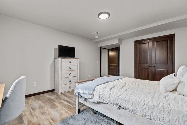 2818 W HIDDEN PINE DRIVE, Appleton, WI 54913