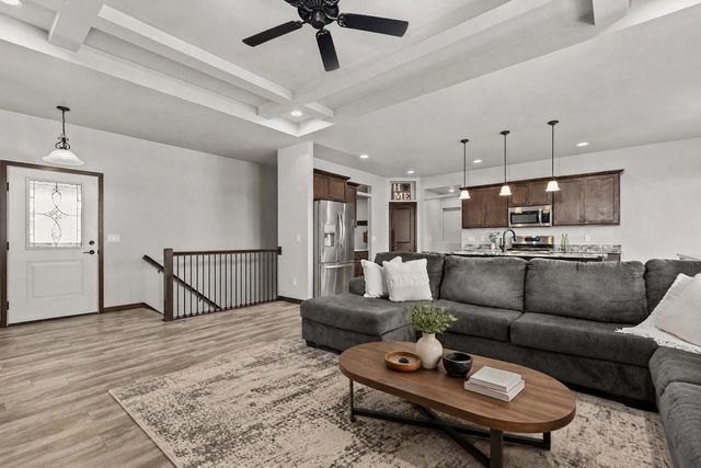 2818 W HIDDEN PINE DRIVE, Appleton, WI 54913