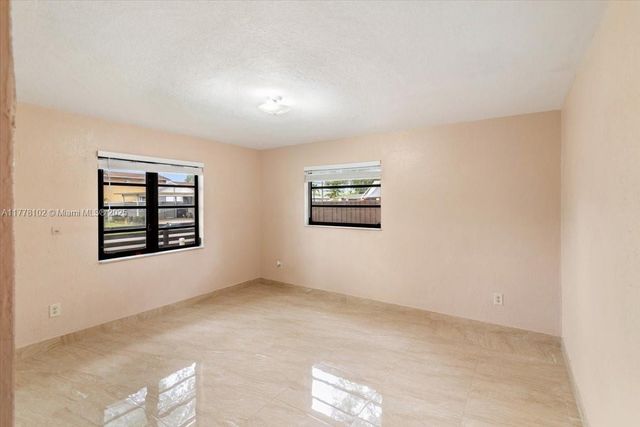 17001 NW 28th Ave, Miami Gardens, FL 33056
