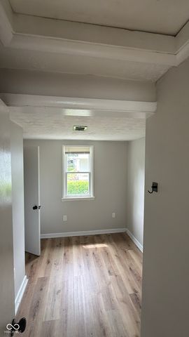 16 Glenda Drive, Plainfield, IN 46168