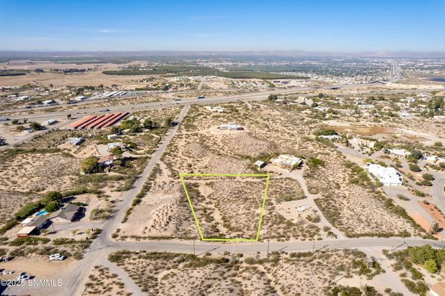 5452 Eagle Pass Road, Las Cruces, NM 88011