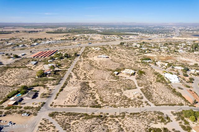 5452 Eagle Pass Road, Las Cruces, NM 88011