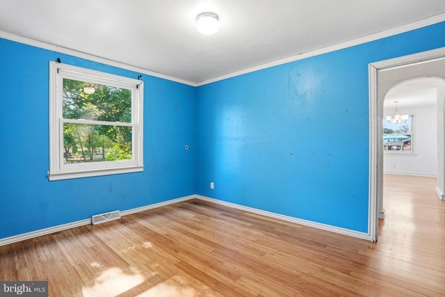 314 S LIPPINCOTT AVE, Maple Shade, NJ 08052