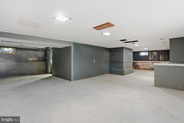 314 S LIPPINCOTT AVE, Maple Shade, NJ 08052