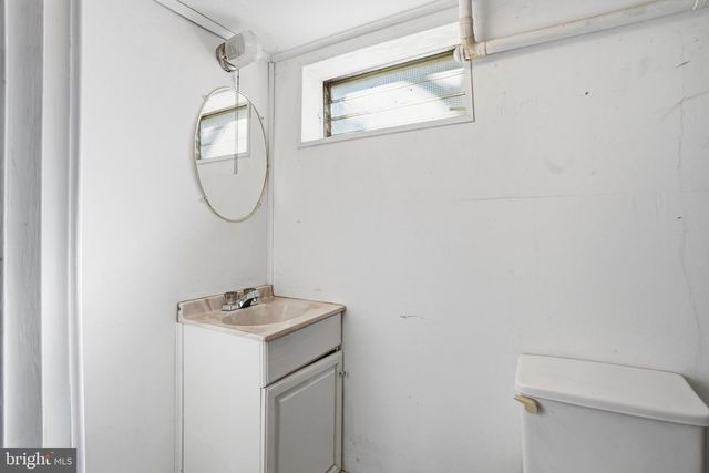 314 S LIPPINCOTT AVE, Maple Shade, NJ 08052