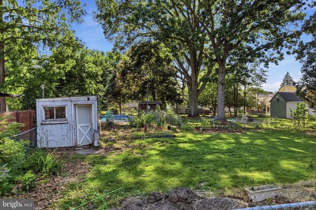 314 S LIPPINCOTT AVE, Maple Shade, NJ 08052