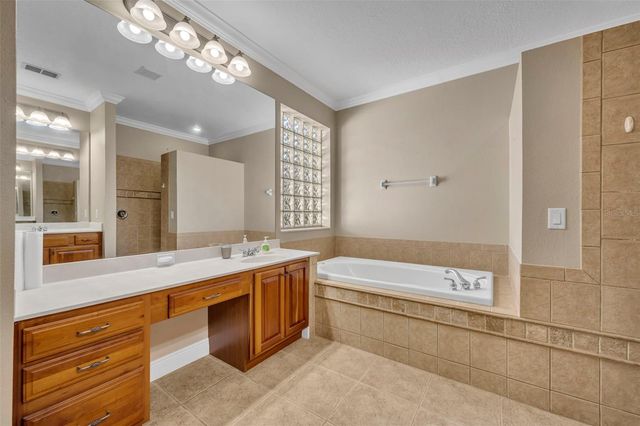 419 E BLUE WATER EDGE DRIVE, Eustis, FL 32736