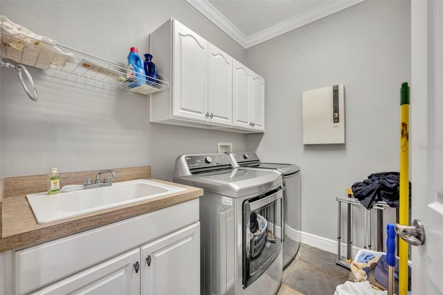 419 E BLUE WATER EDGE DRIVE, Eustis, FL 32736