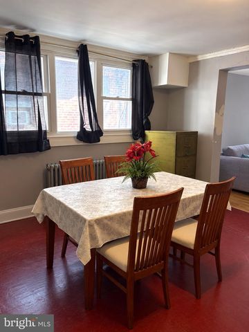 4052 M ST, Philadelphia, PA 19124