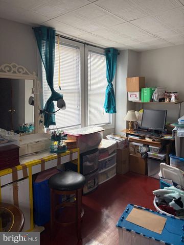4052 M ST, Philadelphia, PA 19124