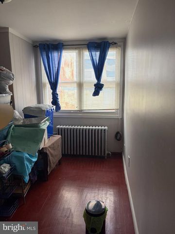 4052 M ST, Philadelphia, PA 19124