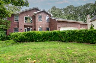 4875 East Bancroft Court, Springfield, MO 65809