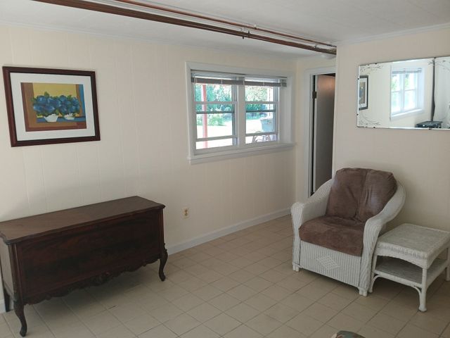 27 Middletown St B2, Millbury, MA 01527