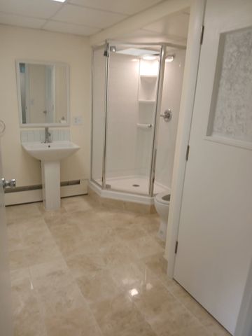 27 Middletown St B2, Millbury, MA 01527