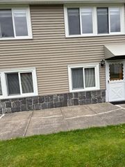 27 Middletown St B2, Millbury, MA 01527