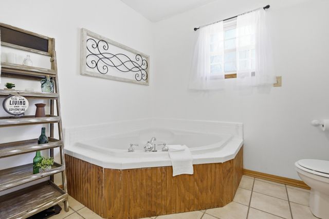 121 Fawn Trail, Seneca, MO 64865