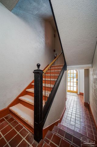 2007 E Gadsden St 105, Pensacola, FL 32501