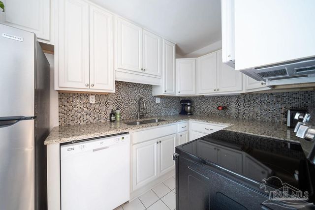 2007 E Gadsden St 105, Pensacola, FL 32501