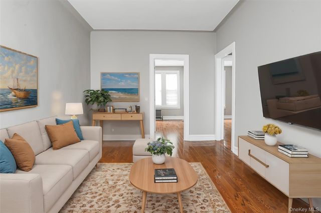 4507 Ditmars Boulevard, Astoria, NY 11105