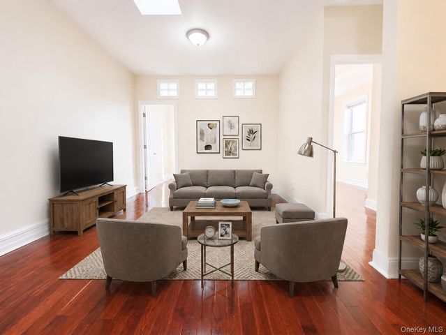4507 Ditmars Boulevard, Astoria, NY 11105