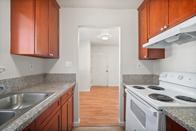 4359 Shining Star Dr #4, Sacramento, CA 95823