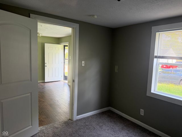 1618 W 17th Street, Anderson, IN 46016