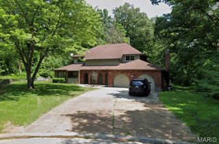 47 NOTTINGHAM Lane B, Belleville, IL 62223