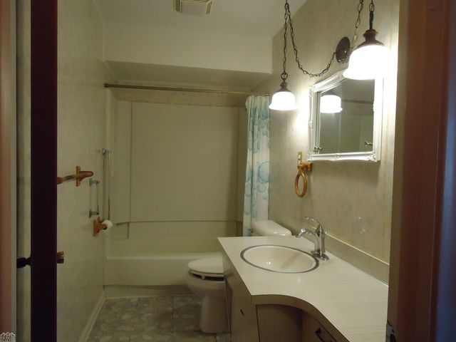 2075 S Plank Road, Marine City, MI 48039