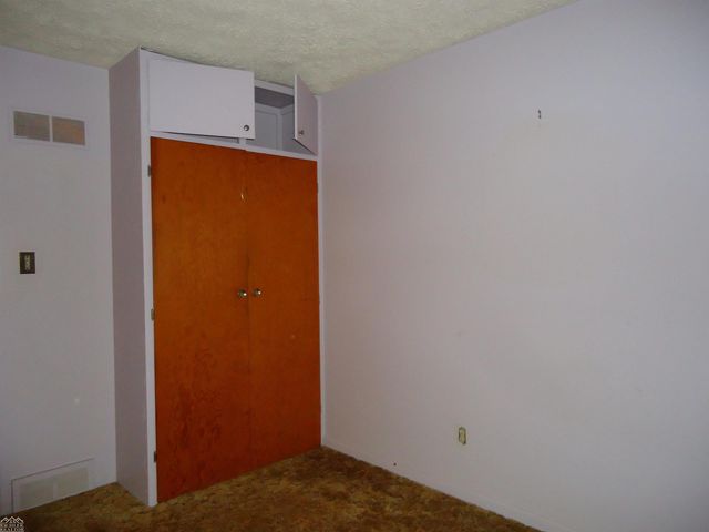 2075 S Plank Road, Marine City, MI 48039
