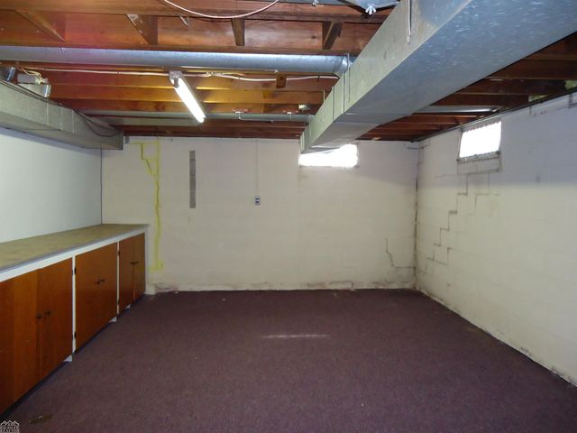 2075 S Plank Road, Marine City, MI 48039