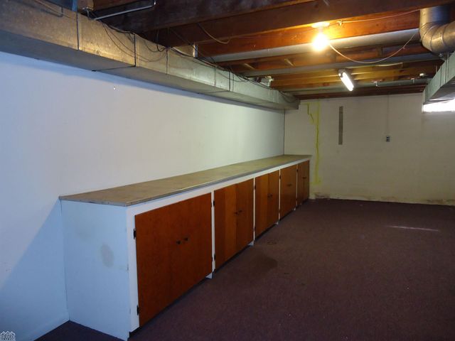 2075 S Plank Road, Marine City, MI 48039