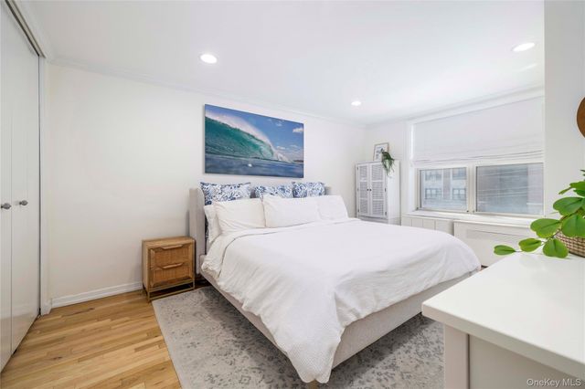 410 E Broadway 3E, Long Beach, NY 11561