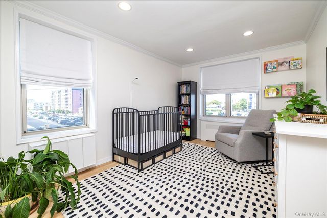 410 E Broadway 3E, Long Beach, NY 11561