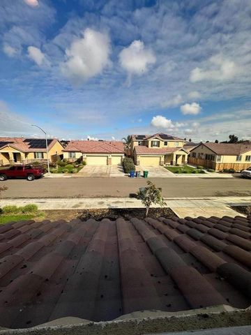663 Pinelli Drive, Los Banos, CA 93635