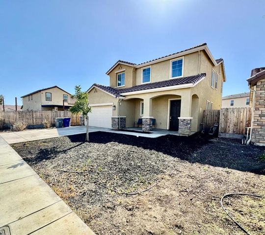 663 Pinelli Drive, Los Banos, CA 93635
