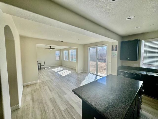 663 Pinelli Drive, Los Banos, CA 93635