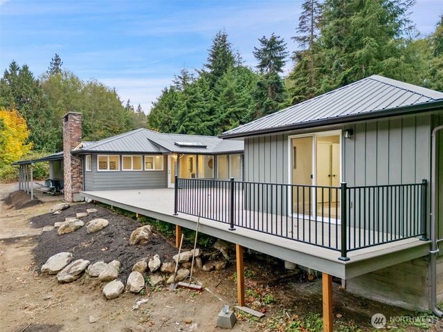 27582 State Highway 104 NE, Kingston, WA 98346