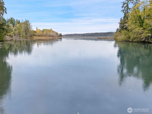 27582 State Highway 104 NE, Kingston, WA 98346