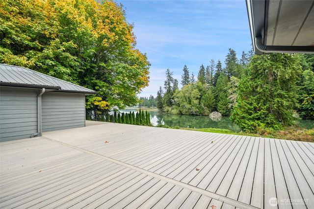27582 State Highway 104 NE, Kingston, WA 98346