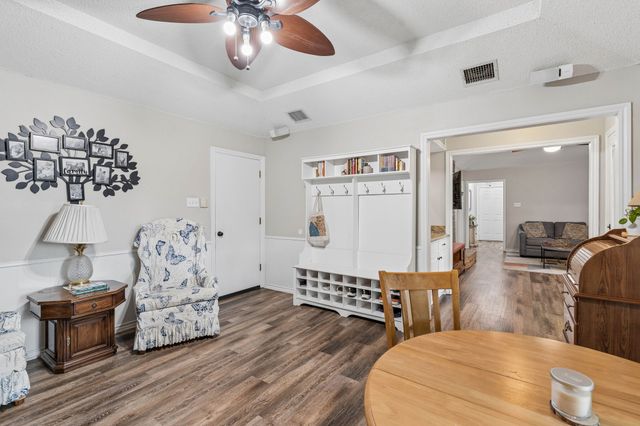 1907 Lansdown Court, Carrollton, TX 75010