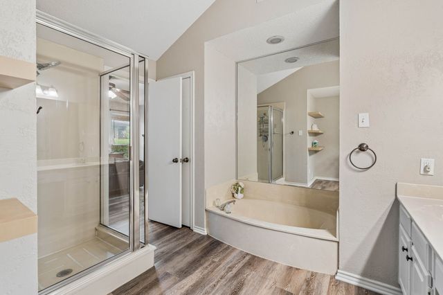 1907 Lansdown Court, Carrollton, TX 75010