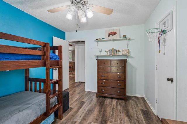 1907 Lansdown Court, Carrollton, TX 75010