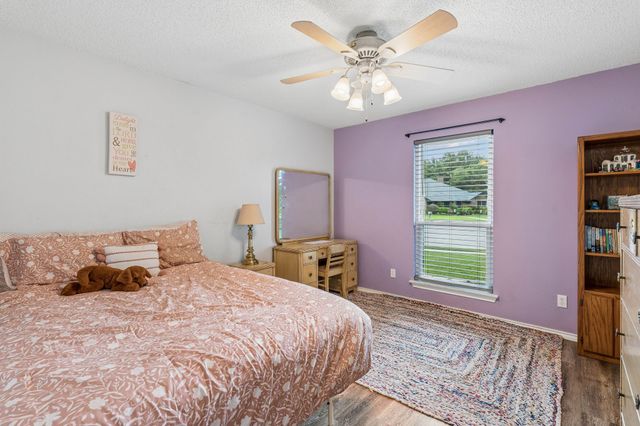1907 Lansdown Court, Carrollton, TX 75010